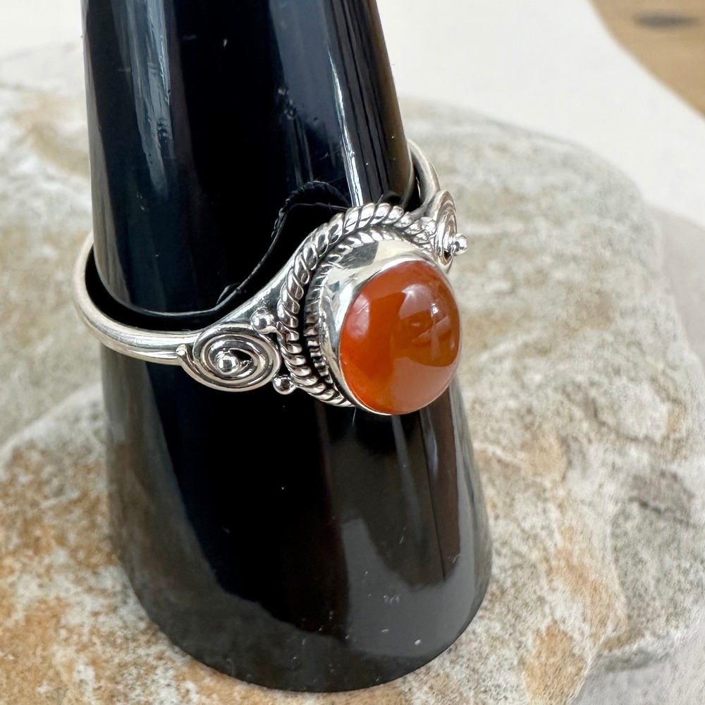 NEW Carnelian Cabochon Ring 8 Ornate Sterling Silver Spiral Leaf Design Orange - Picture 6 of 8